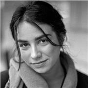 Sono una studentessa di giurisprudenza che ha sempre dato ripetizioni di latino, letteratura (latina e italiana), storia e filosofia